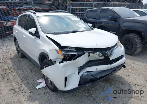 2017 Toyota Rav4 Xle z USA, uszkodzony, nr VIN JTMWFREV1HJ719183
